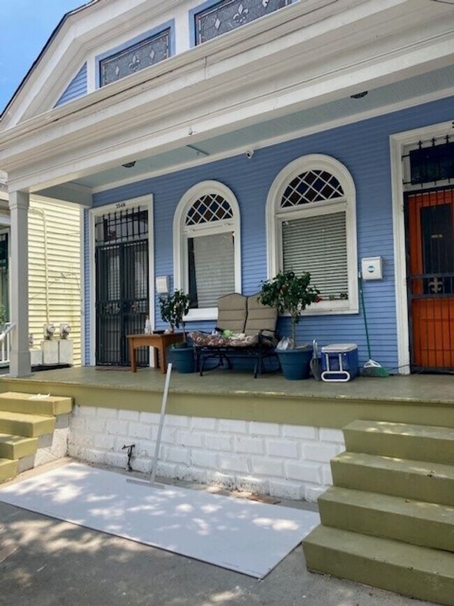 Building Photo - 3349 Dumaine St