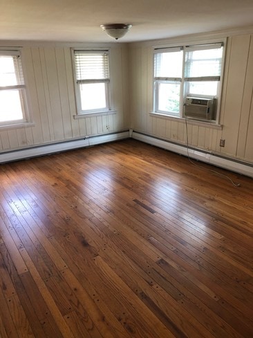 Building Photo - 575 Valley Park Rd