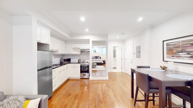 Foto del edificio - 873 Beacon St