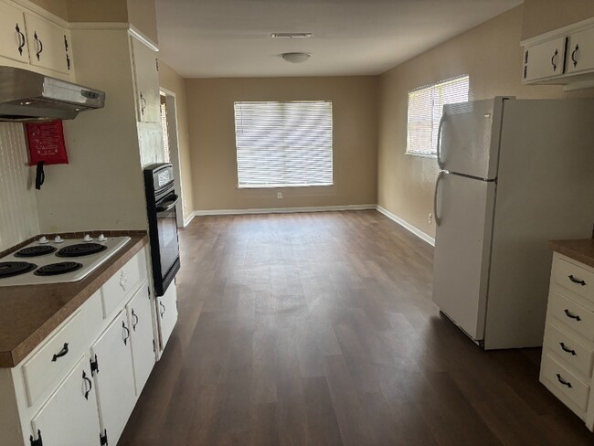 Foto del edificio - 1343 N 66th St