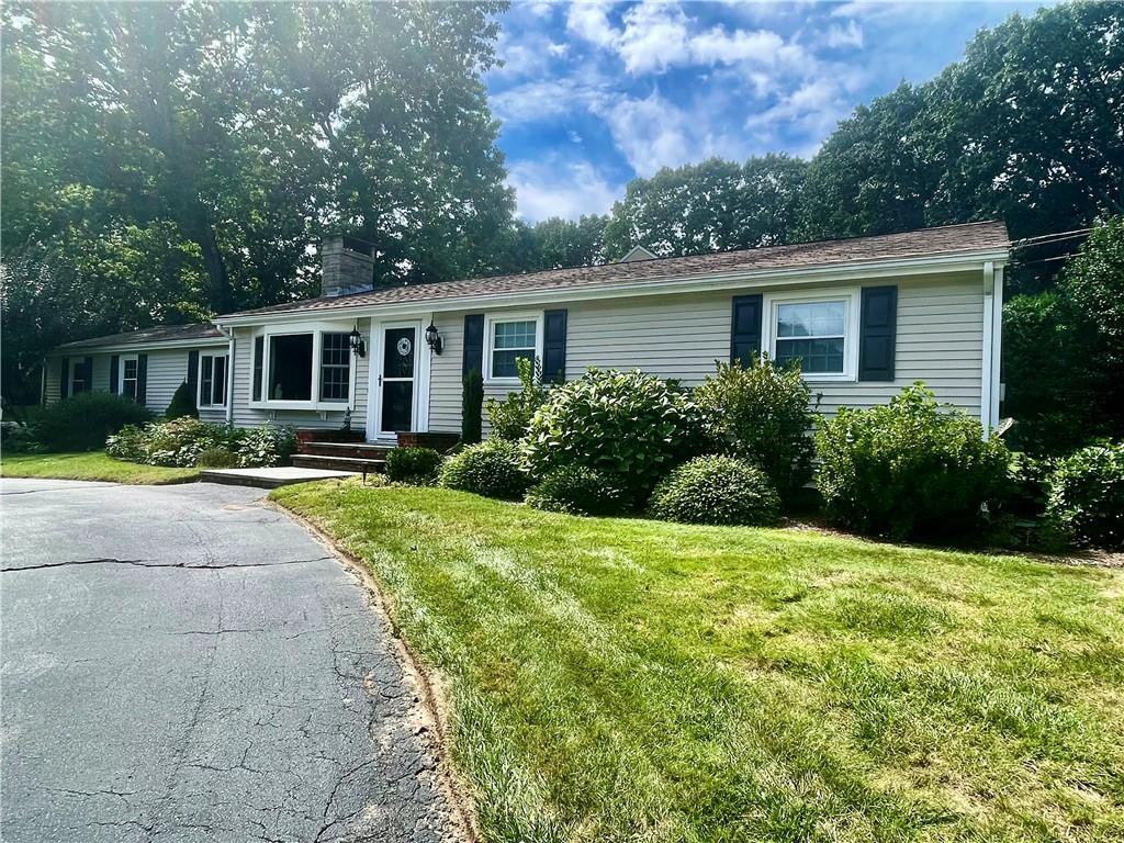 Primary Photo - 2 Apache Ln