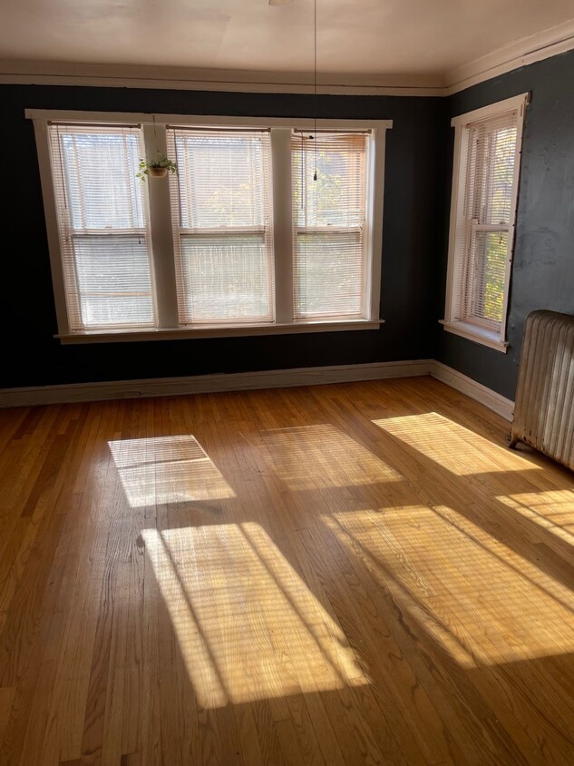 Foto principal - 2550 W Leland Ave