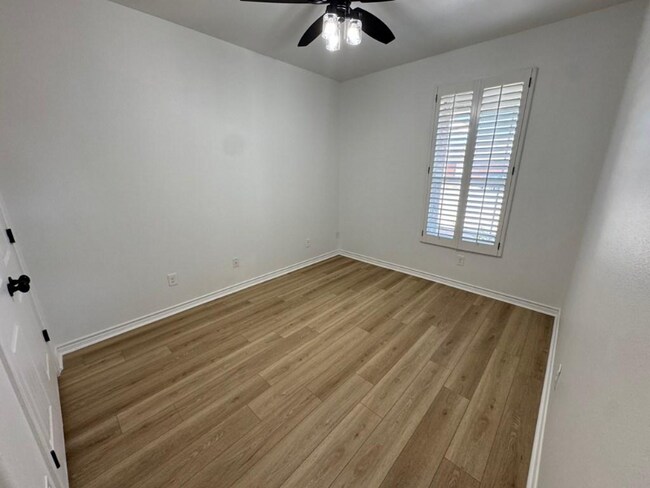 Building Photo - 7201 Donatello St