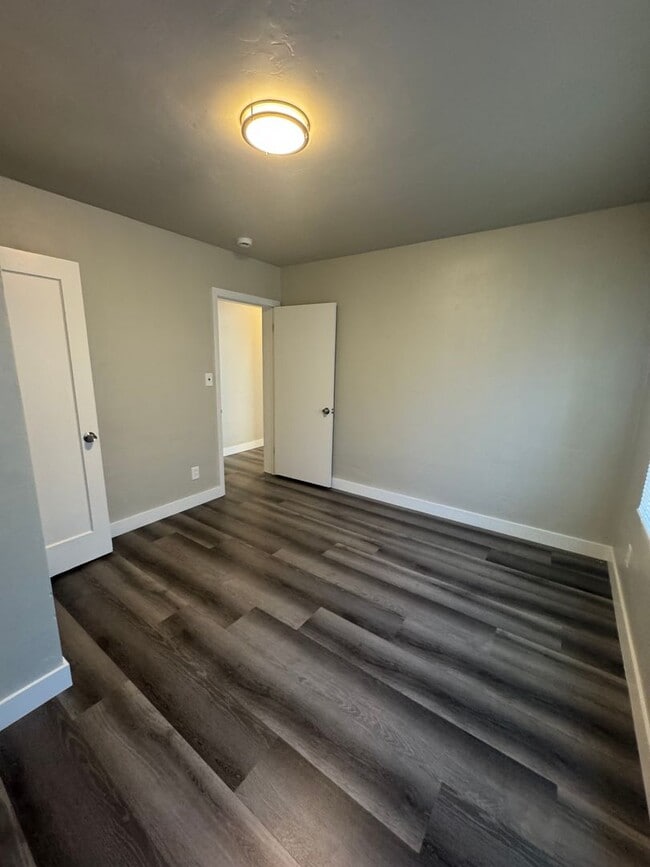 Photo - BEAUTIFUL UPDATED DUPLEX 2 BED & ONE BATH! House