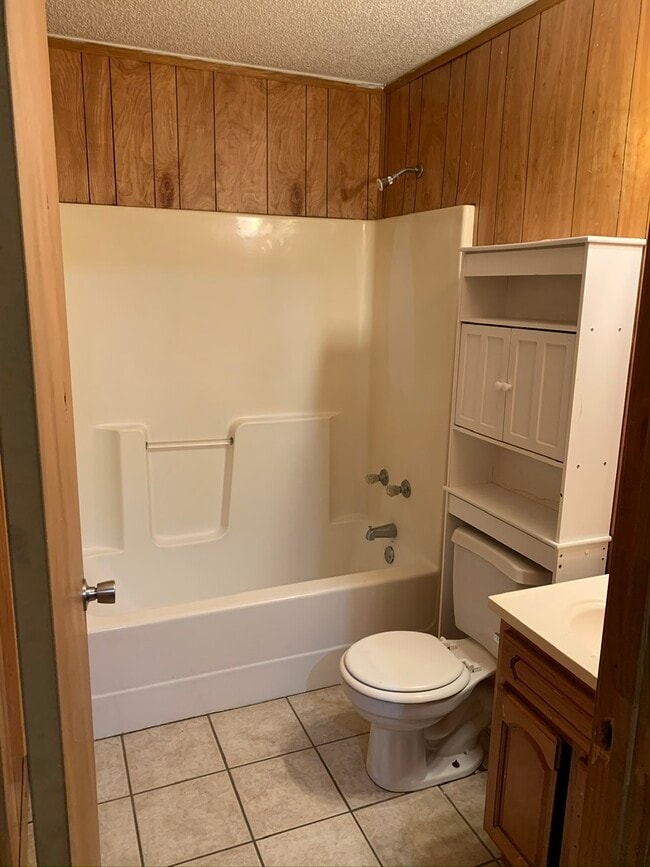 308 E L'Anguille Ave, Wynne, AR 72396 Apartments Wynne, AR