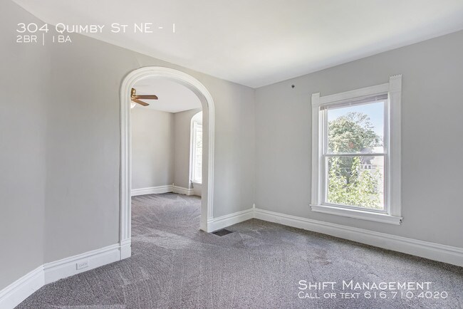 Building Photo - 304 Quimby St NE