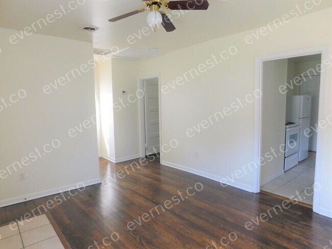 Building Photo - 118 Penniman Rd