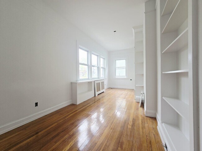 Foto del edificio - 8803 2nd Ave