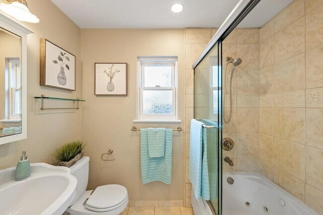 Foto del edificio - 545 Shawnee Ln