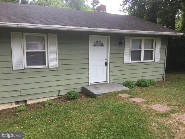 Building Photo - 65 Kyler Rd