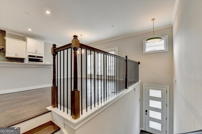 Building Photo - 2083 Holtz Ln