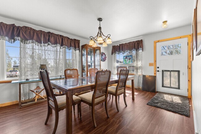 Foto del edificio - 50416 Co Rd 22