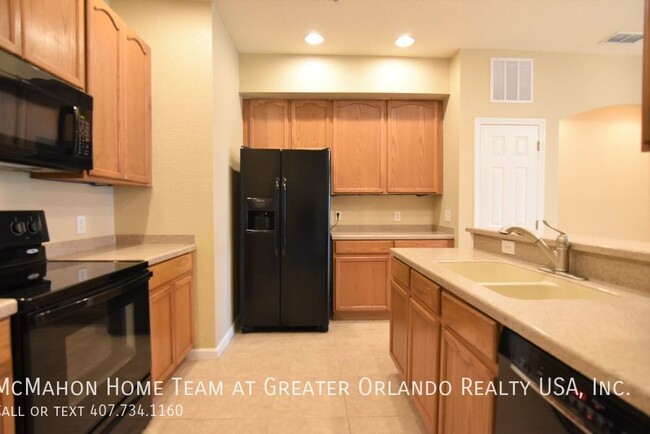 Foto del edificio - AVALON LAKES 3br 2.5ba townhome, OVER 2000...