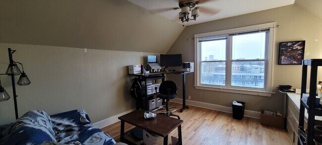 Foto del edificio - Nice 2 Bdrm 1 Bath w/ Exceptional view of ...