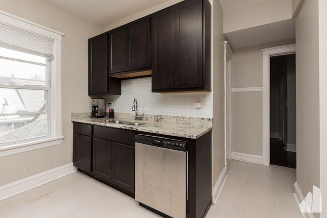 Foto del edificio - 4035 N Campbell Ave