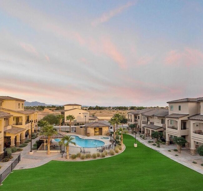 Top view of Pool Area - 2821 S Skyline