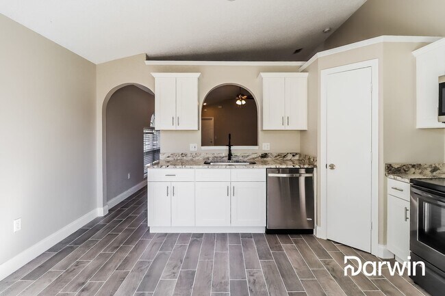 Foto del edificio - 308 Breezeway Dr