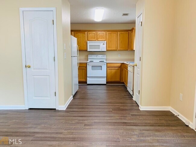 41 Darby�s Crossing Ct, Hiram, GA 30141 House for Rent