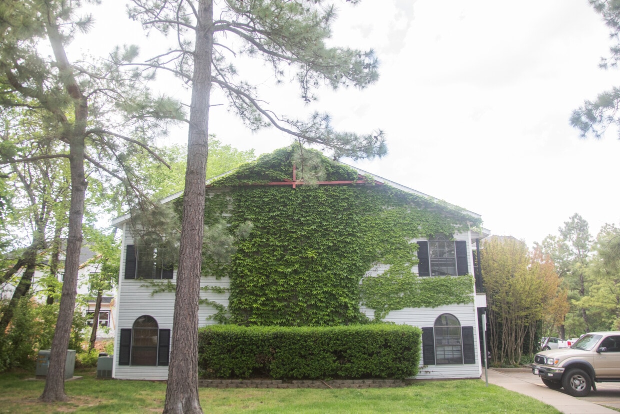 Primary Photo - College Station Apartments