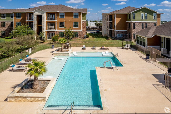 Sunny Poolside Oasis in Seguin, TX - Walnut Grove