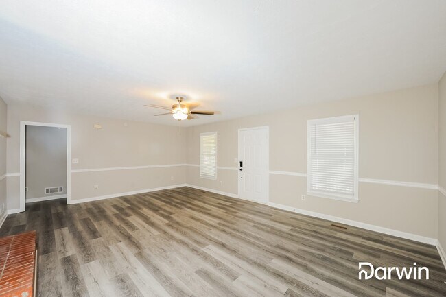 Building Photo - 390 Anna Ave, Palmetto, GA 30268