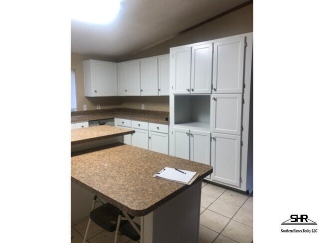 Foto del edificio - 1042 Muscogee Rd