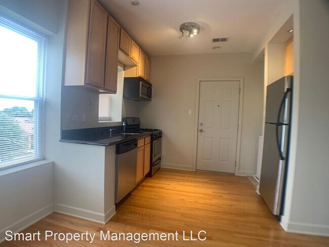 Building Photo - 1 br, 1 bath House - 2549 N. Laramie Ave. ...