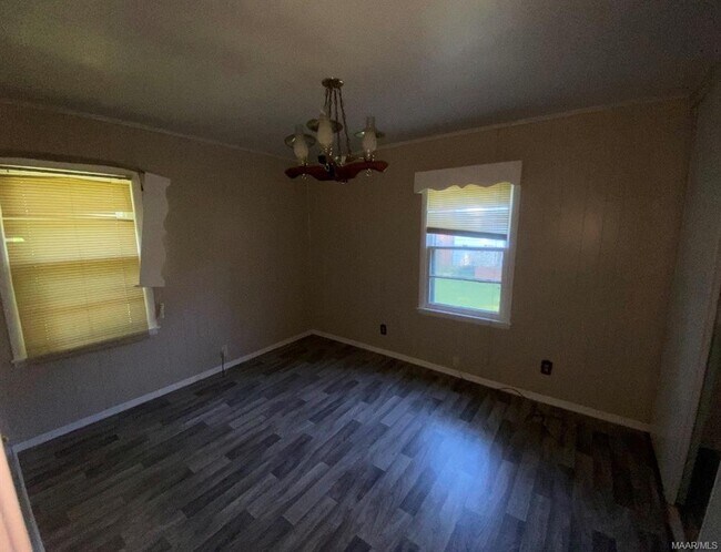 Foto del edificio - 2454 Spruce Curve