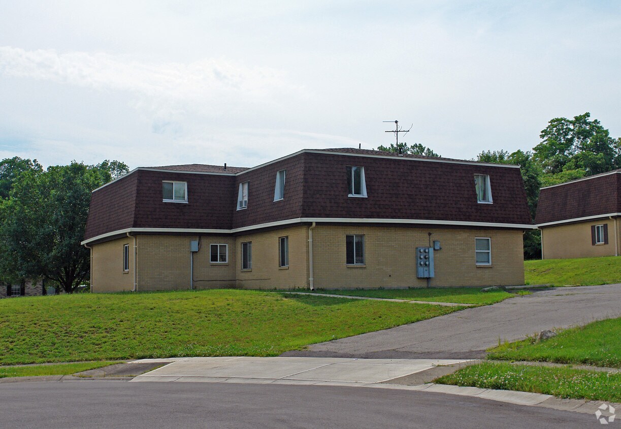 Foto del edificio - 609 Cherry Hill Dr