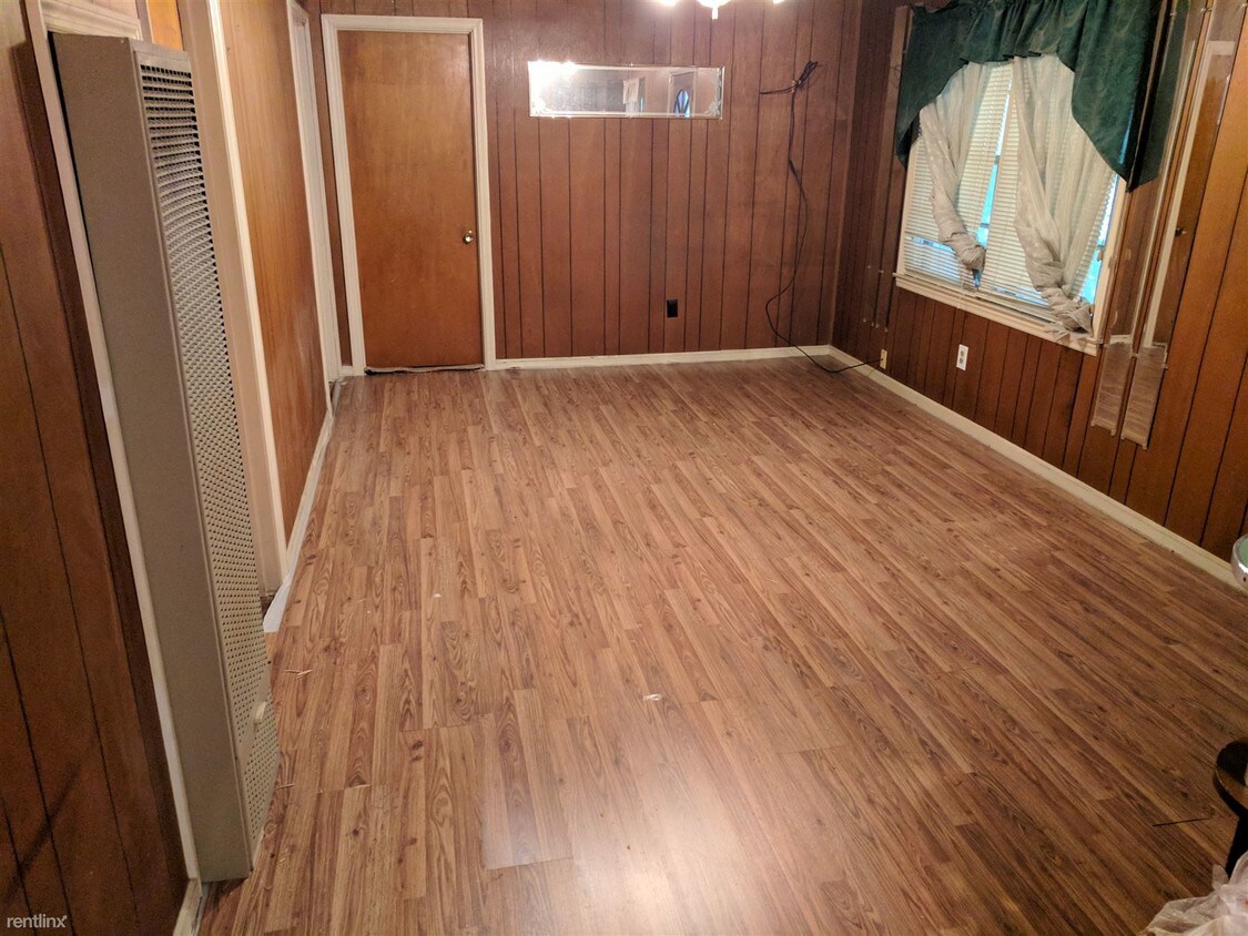 Foto principal - 5766 Deborah Dr