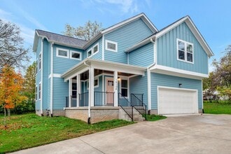 Building Photo - 1410 Riverside Dr