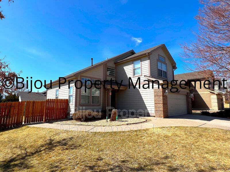 2910 Haystack Dr, Colorado Springs, CO 80922 House Rental in Colorado