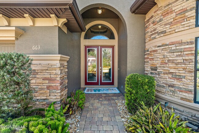 Foto del edificio - 663 S Lake Dr