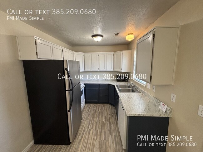 Foto del edificio - 1696 W 680 N