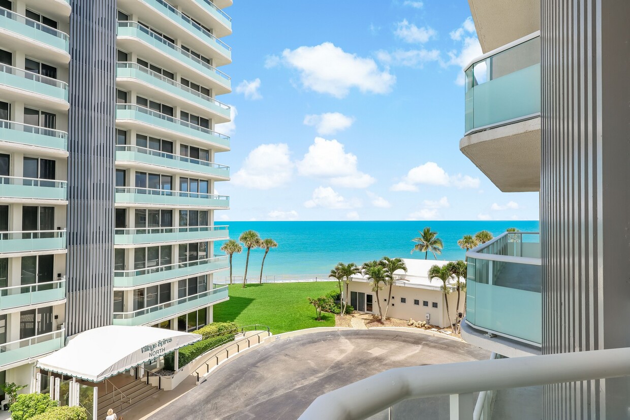 Primary Photo - 3554 Ocean Dr