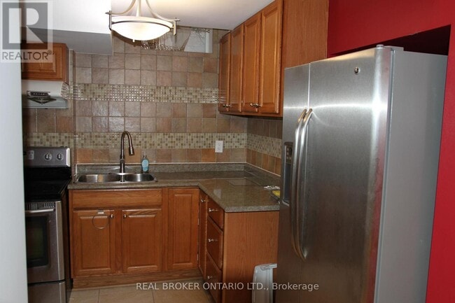 Photo du bâtiment - 147 Jordanray Blvd