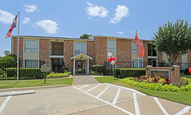 Foto del edificio - Spring Oaks Apartments