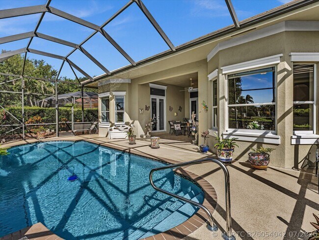 Building Photo - 1286 River Reach Dr