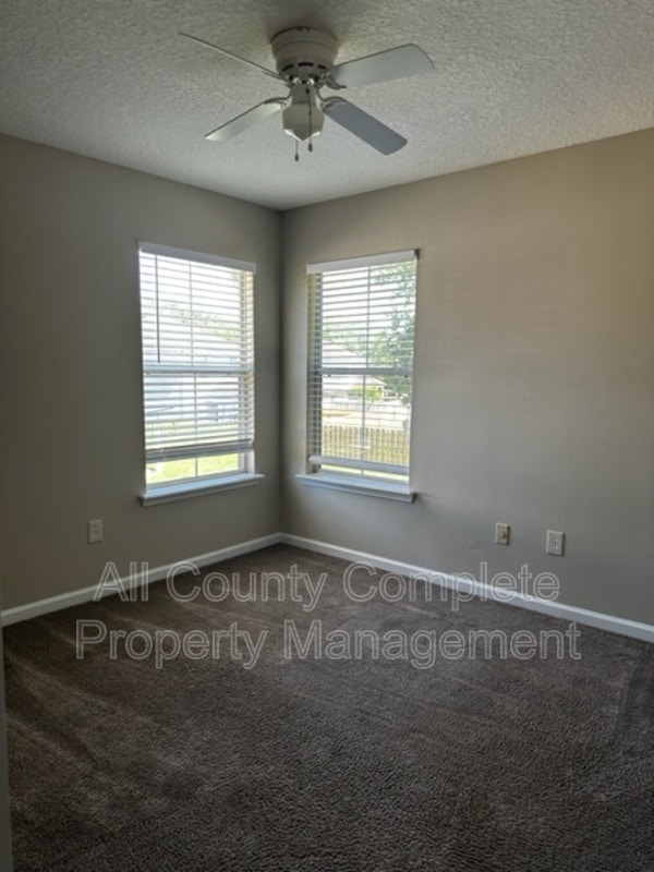 Building Photo - 4095 Pebble Brooke Circle South