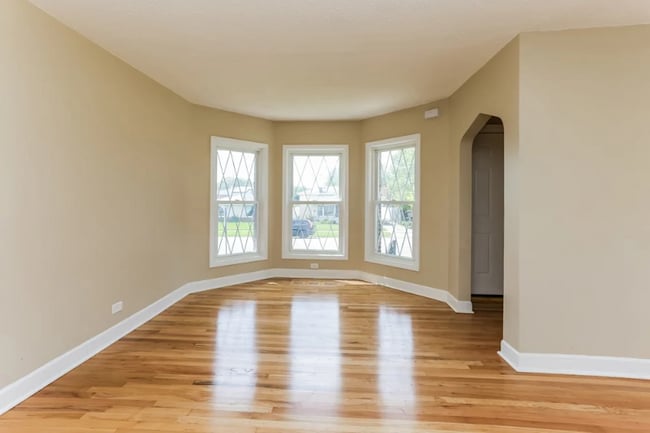 Building Photo - 9137 S 54th Ave