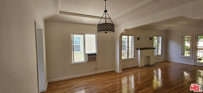 Foto del edificio - 1135 Cardiff Ave