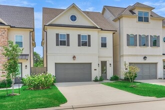Building Photo - 2037 Carlson Creek Dr