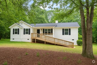 Building Photo - 24 Southern Oaks Dr