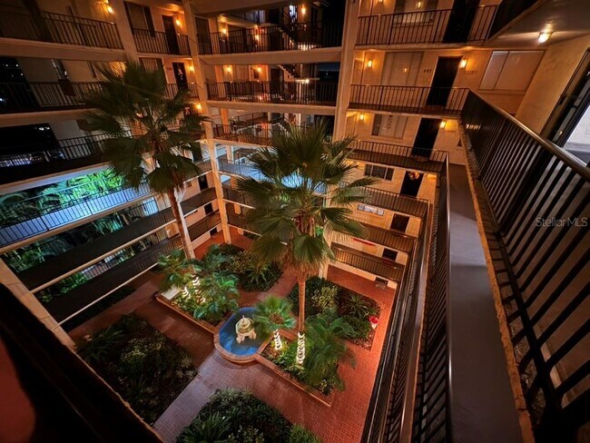 Foto del edificio - 2699 Seville Blvd