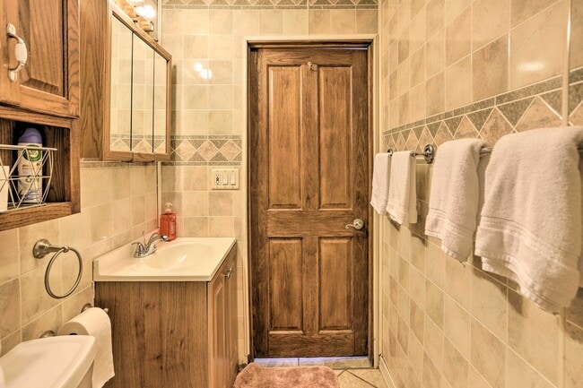 Foto del edificio - 6851 Nebraska Ave