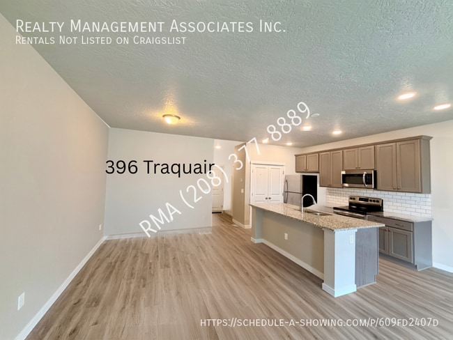 Building Photo - 396 N Traquair Ln