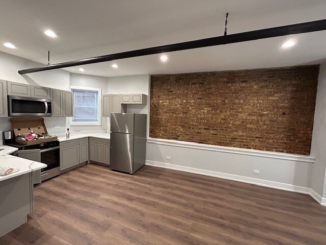 Foto del edificio - 1644 W Fargo Ave