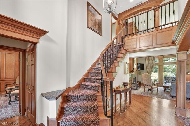 Foto del edificio - 29998 Hilliard Blvd