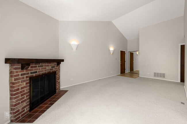 Building Photo - 1168 Auburn Ln