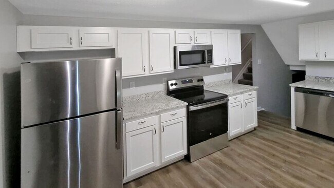 Foto del edificio - 3005 Osgood Rd E